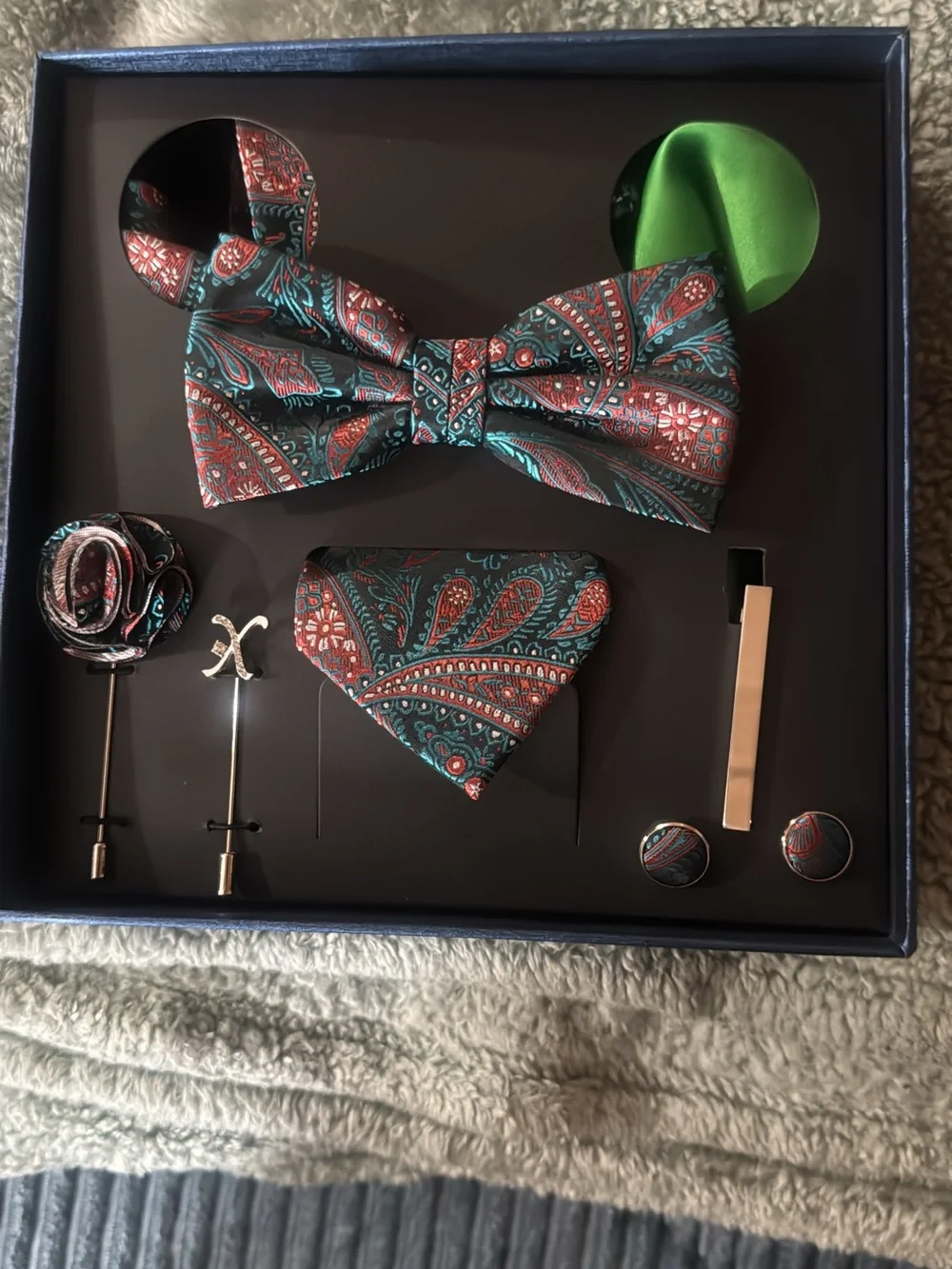 Kids Pink Bow Tie and Accessory Gift Set